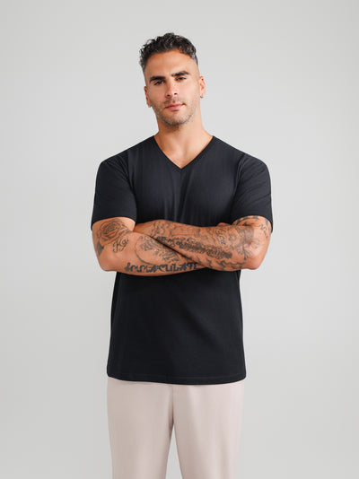 Black V-neck 3-pack